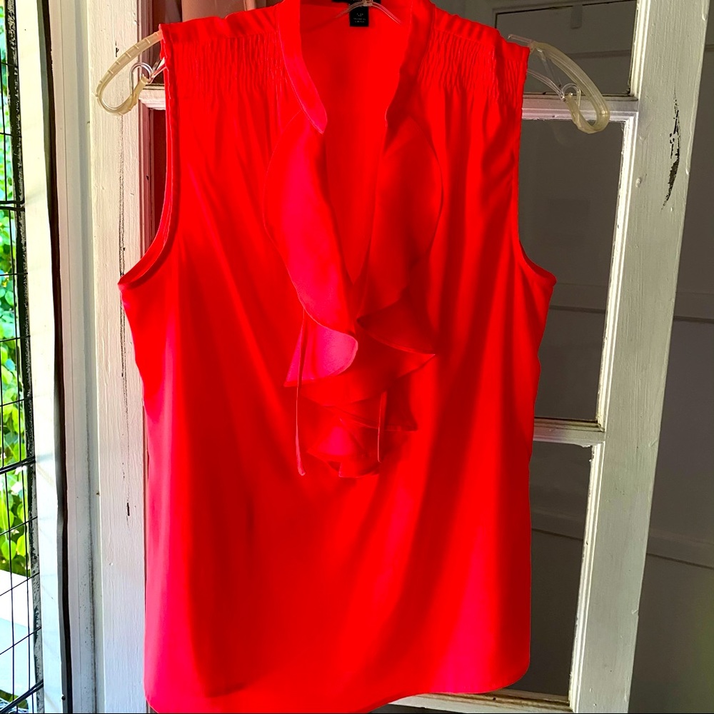 ANN TAYLOR NEON PINK SLEEVELESS BLOUSE